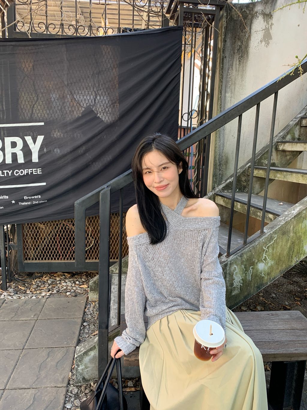 bfdd0a62cd27ecc04bb54388fa106646