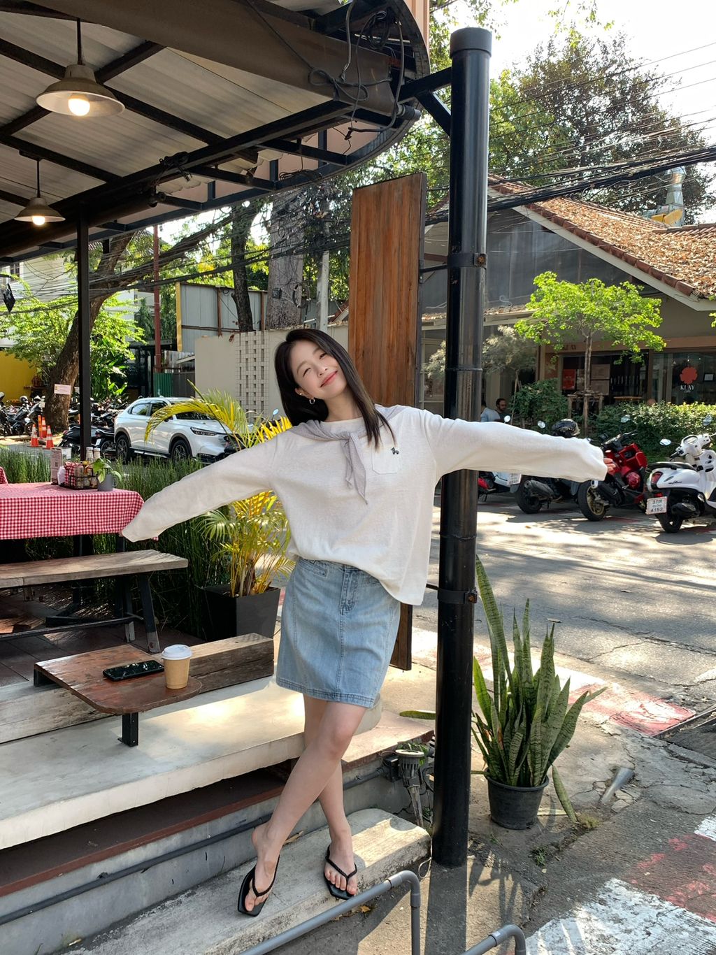 f8d0d7a2cd685960aa7372fd6fb47144