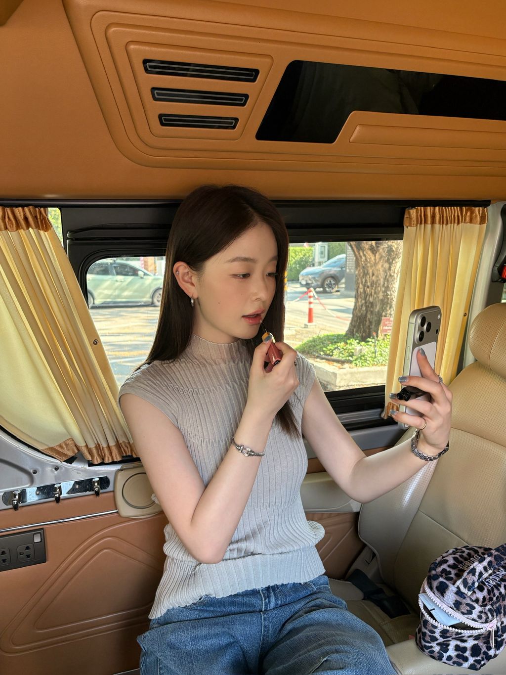 002d3c2a5b4387c37dbb29d55e3a6376