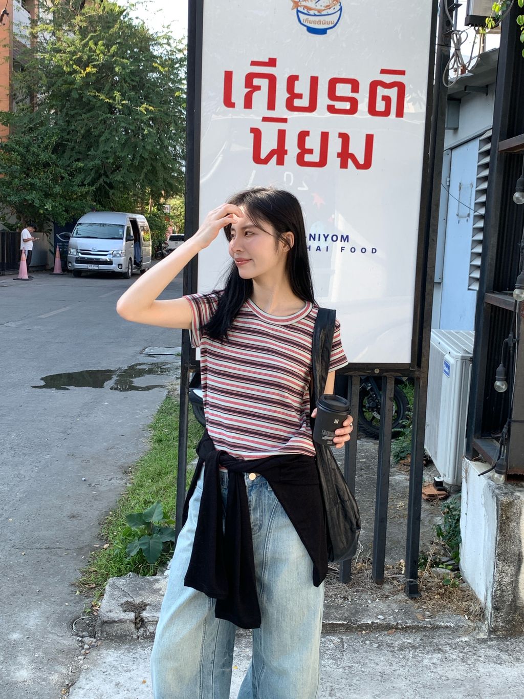 bf545a4b3b76e2caabebb0a2e1c4a55a