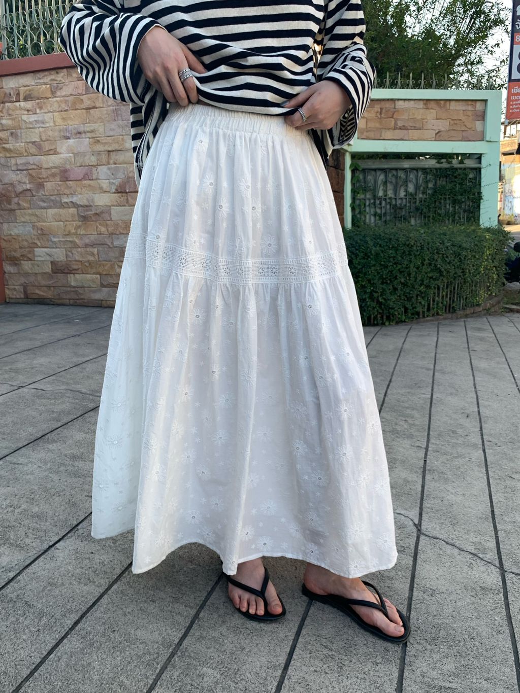 a98b1488360594632a51a925de009376