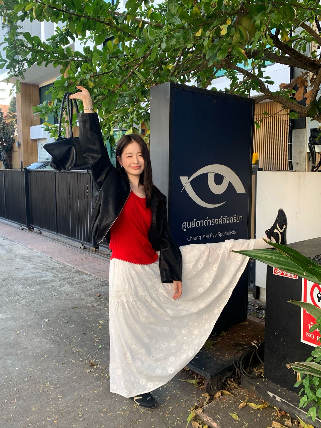 70b84e9877dc519f70d3813d4fd3f088