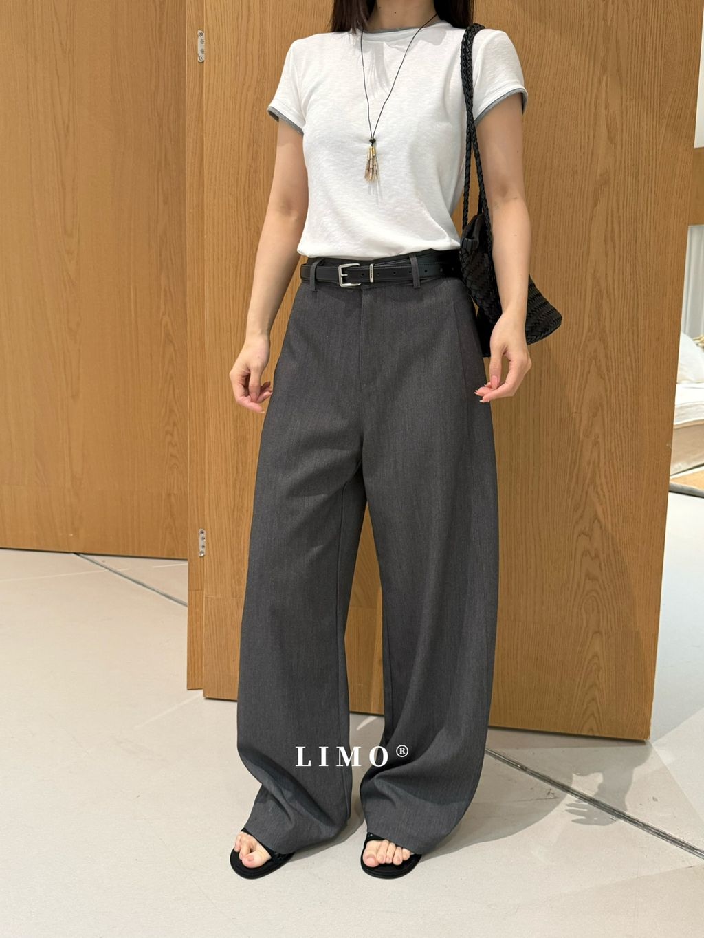 957e165cb438863928eda1d414c14e4e