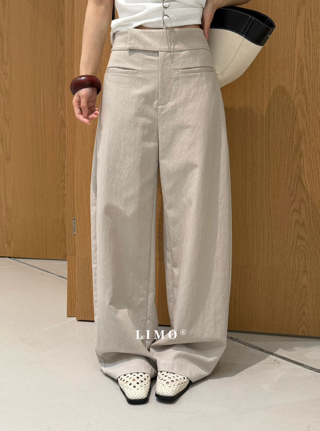 1b7982a47f44a97a3a009b80e4c3eb78