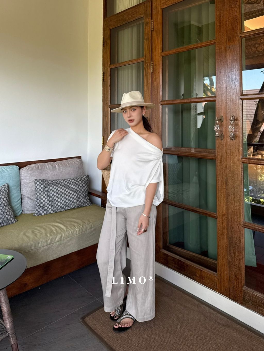 a19de98fbb1e7a7c616b66c5792f6bbd