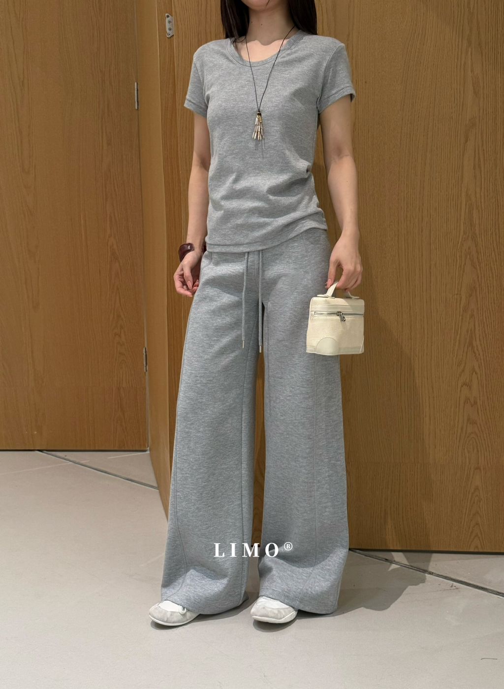 8757c07df2decf6e5f807b24b8355feb