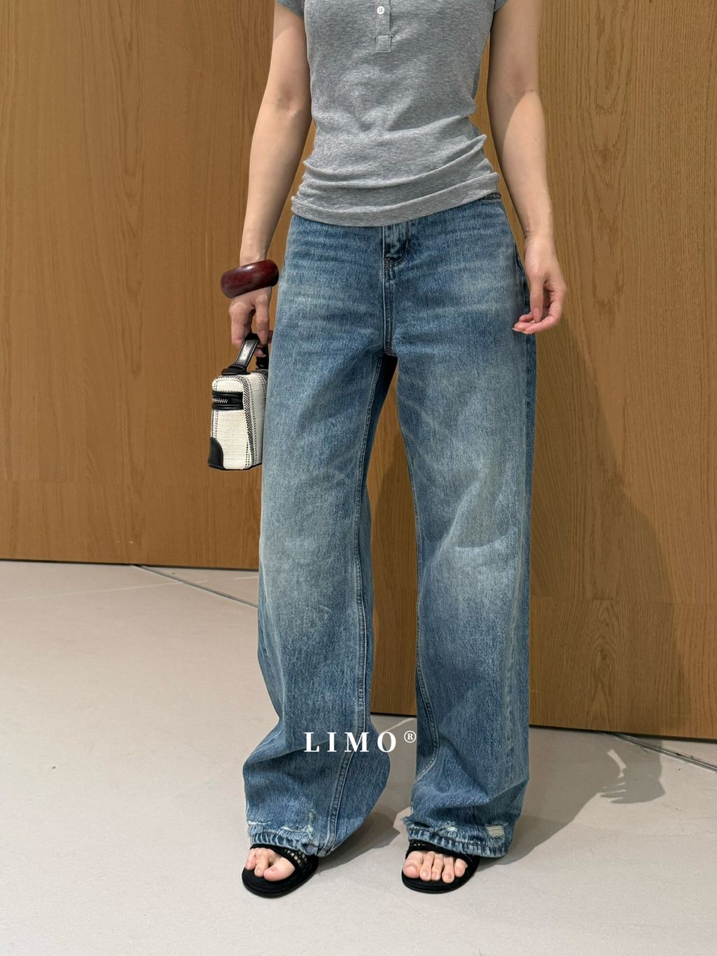 981a5e6900e9ac71b7d3f051f998b48b