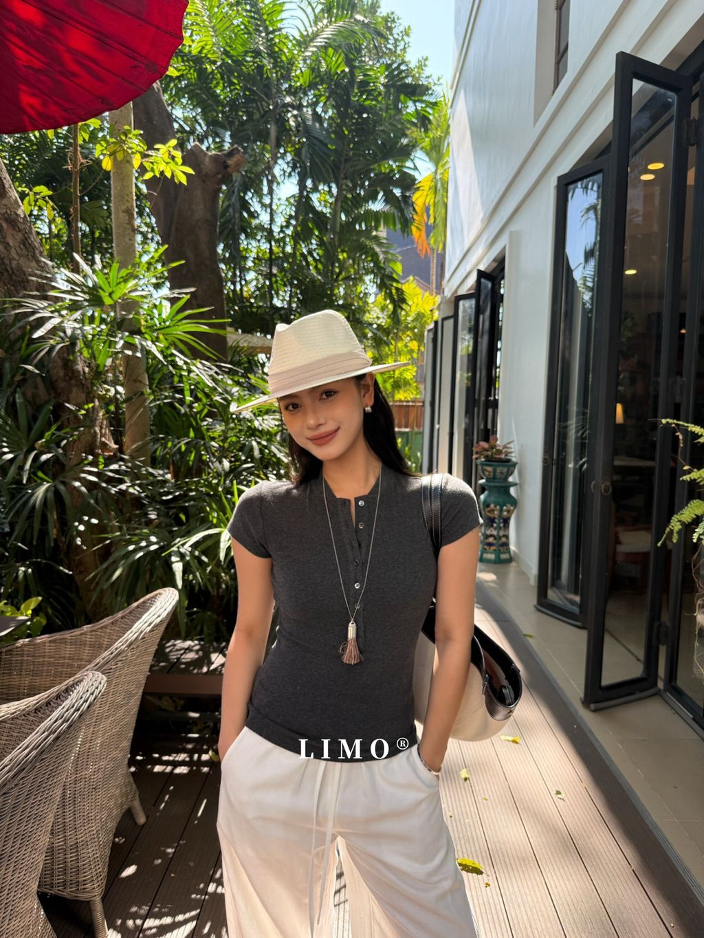 4d9911a45f1b40b52c0ba9df4c8b67dd