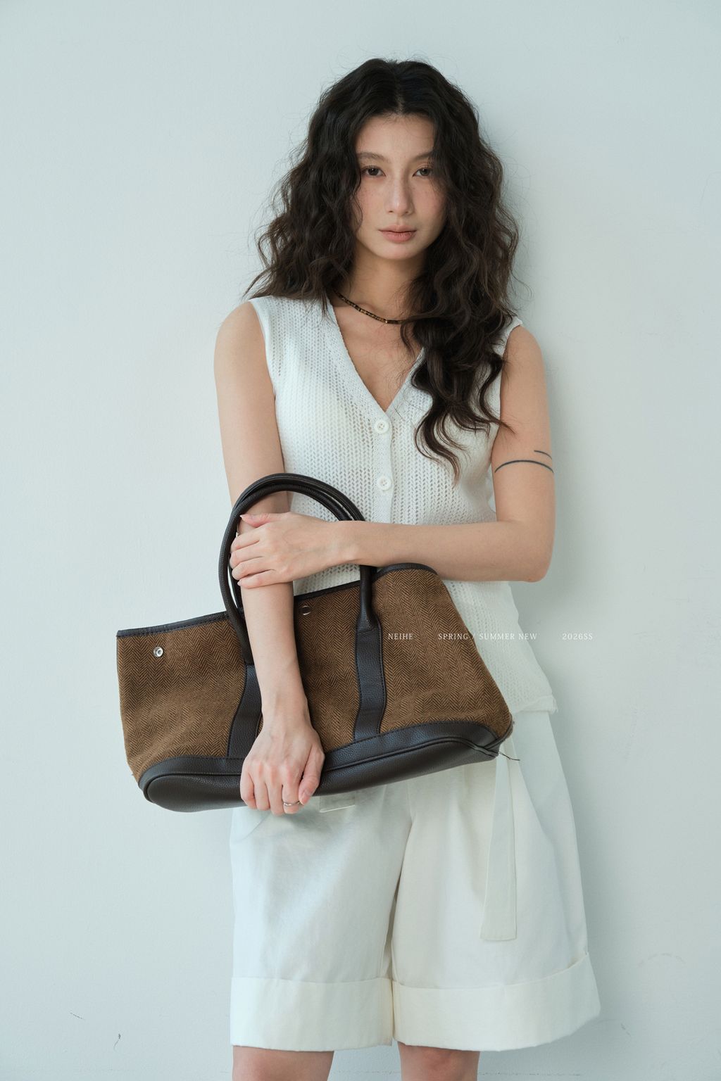 4828b6a192bc606d50ee1fc8bcb3f74b