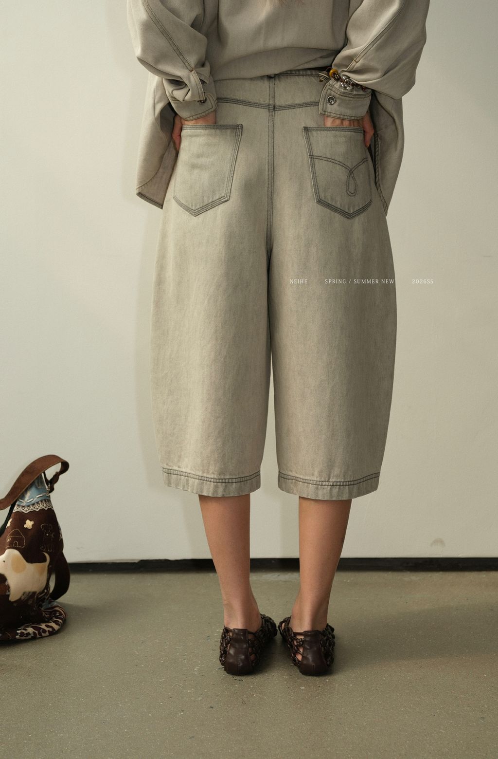 4e38e3074b22a57b082353872b572938