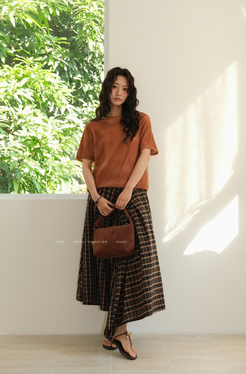 b2e0fd4f7428ff8d98555a1d16c3a701