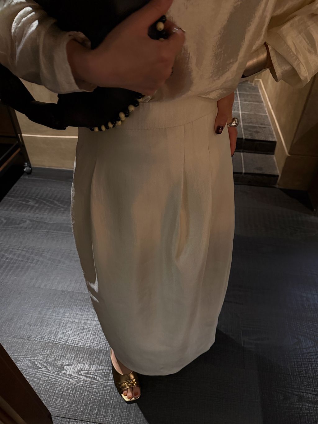 2915e3cb0cbfae786e2776b8c8ba9b19