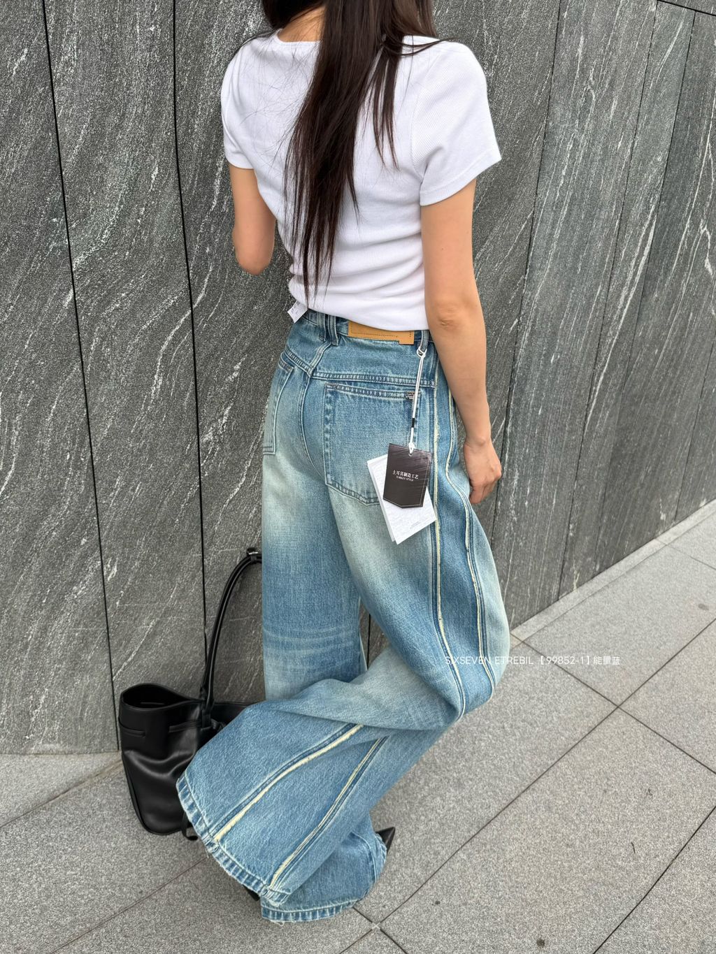 323da581b231877c75f41aadc04c1229