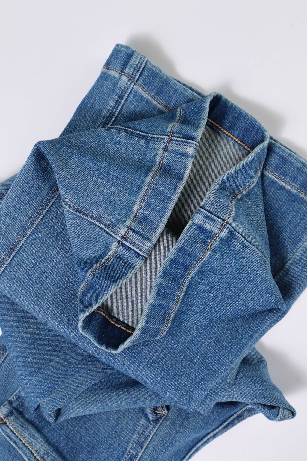 54b37adf7335746bcd6adc812a01790e