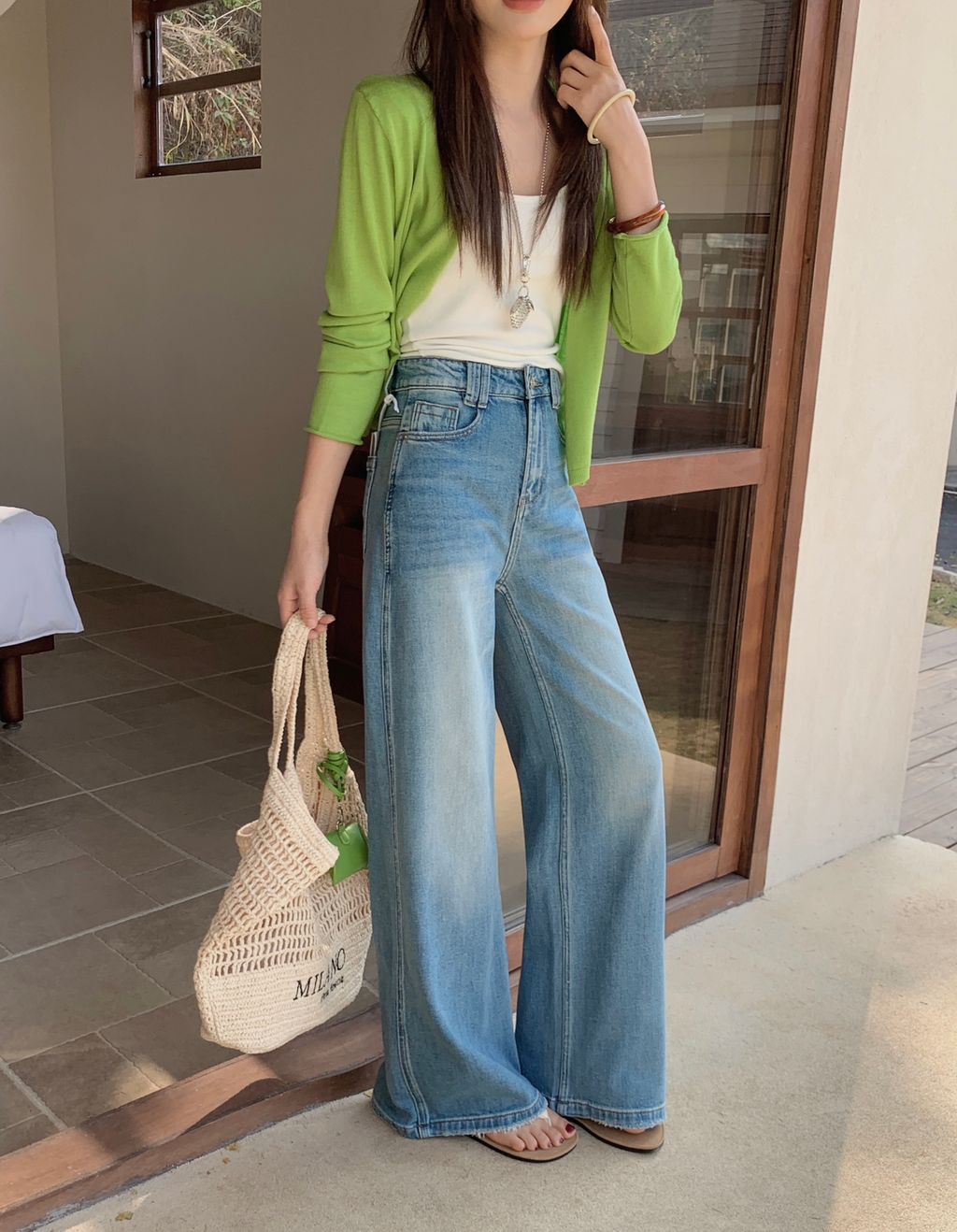 2677db6b63e673bf29cff9623e33008b