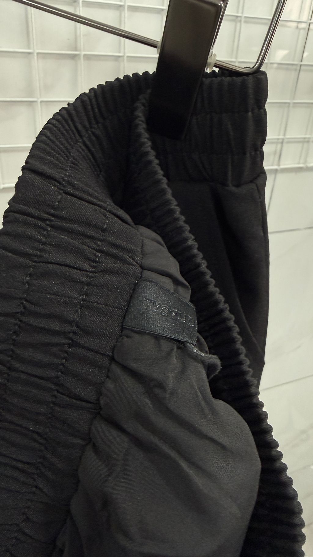 21f1df599fa84440a28fec91413f73c9