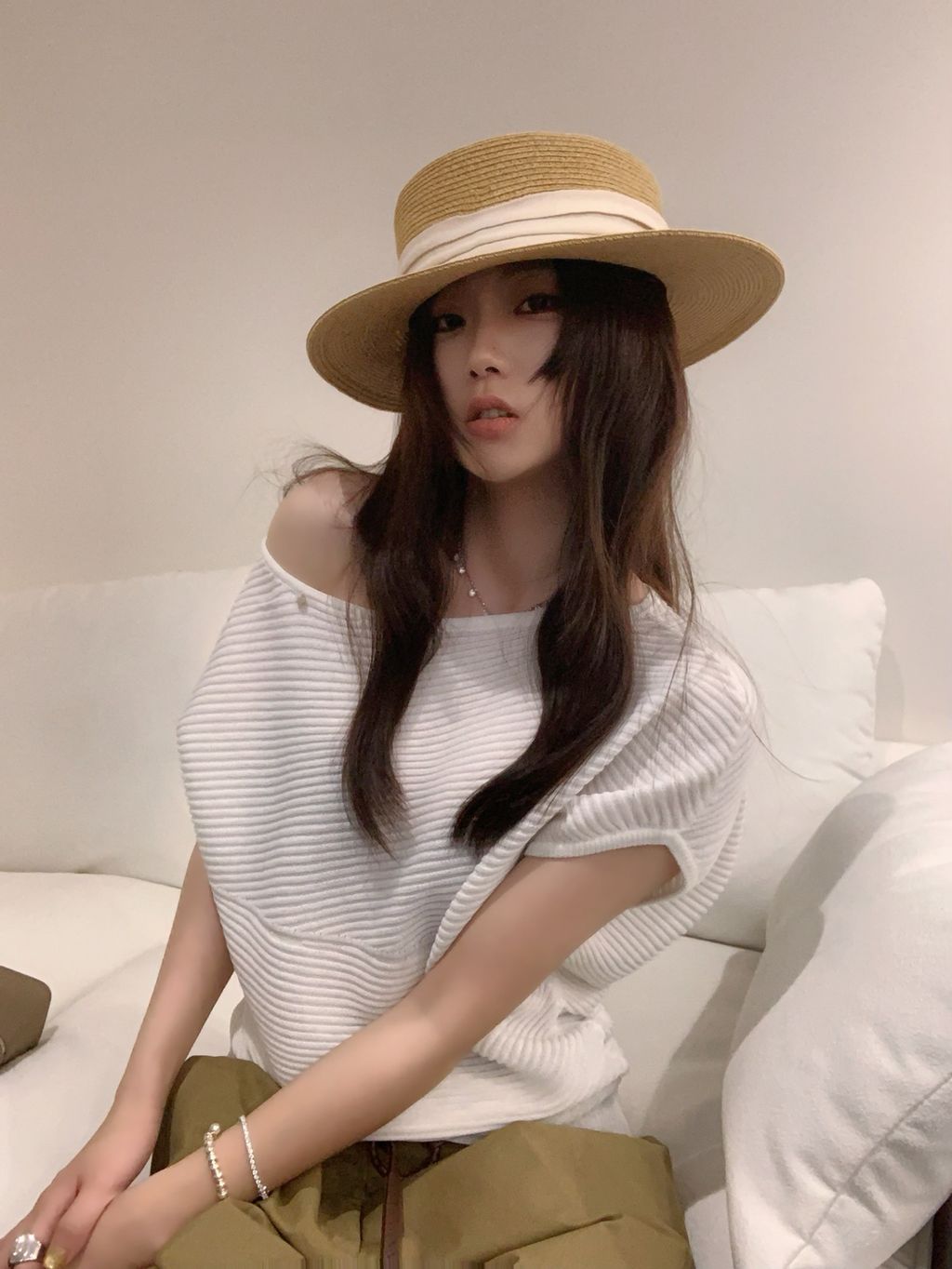 db60dd2889e288ff684807dc122b803b