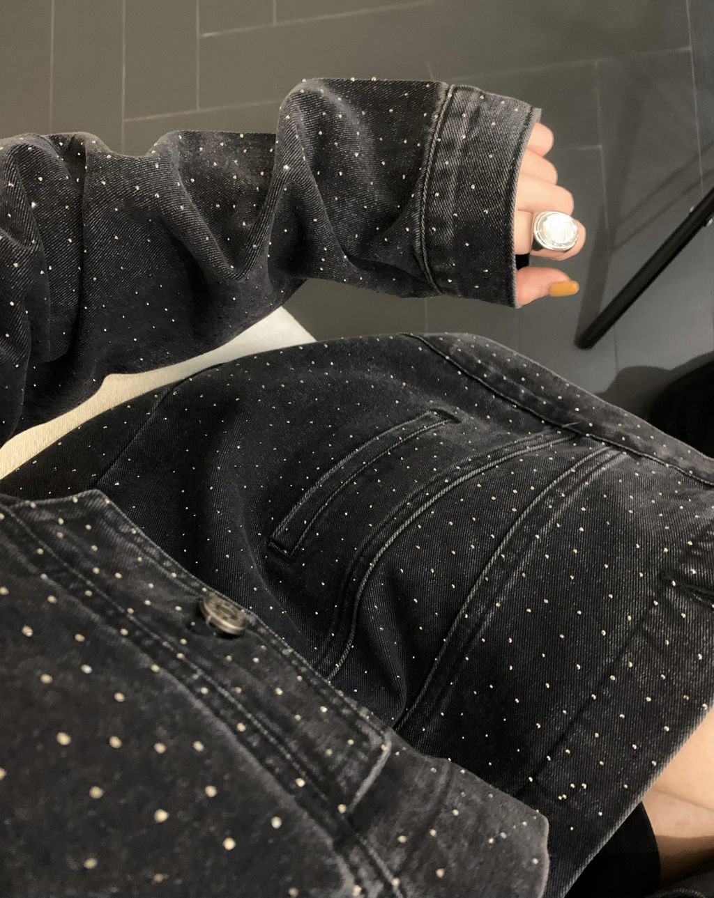 b1963bbb2cf1c4963bd12fe811ad5f62