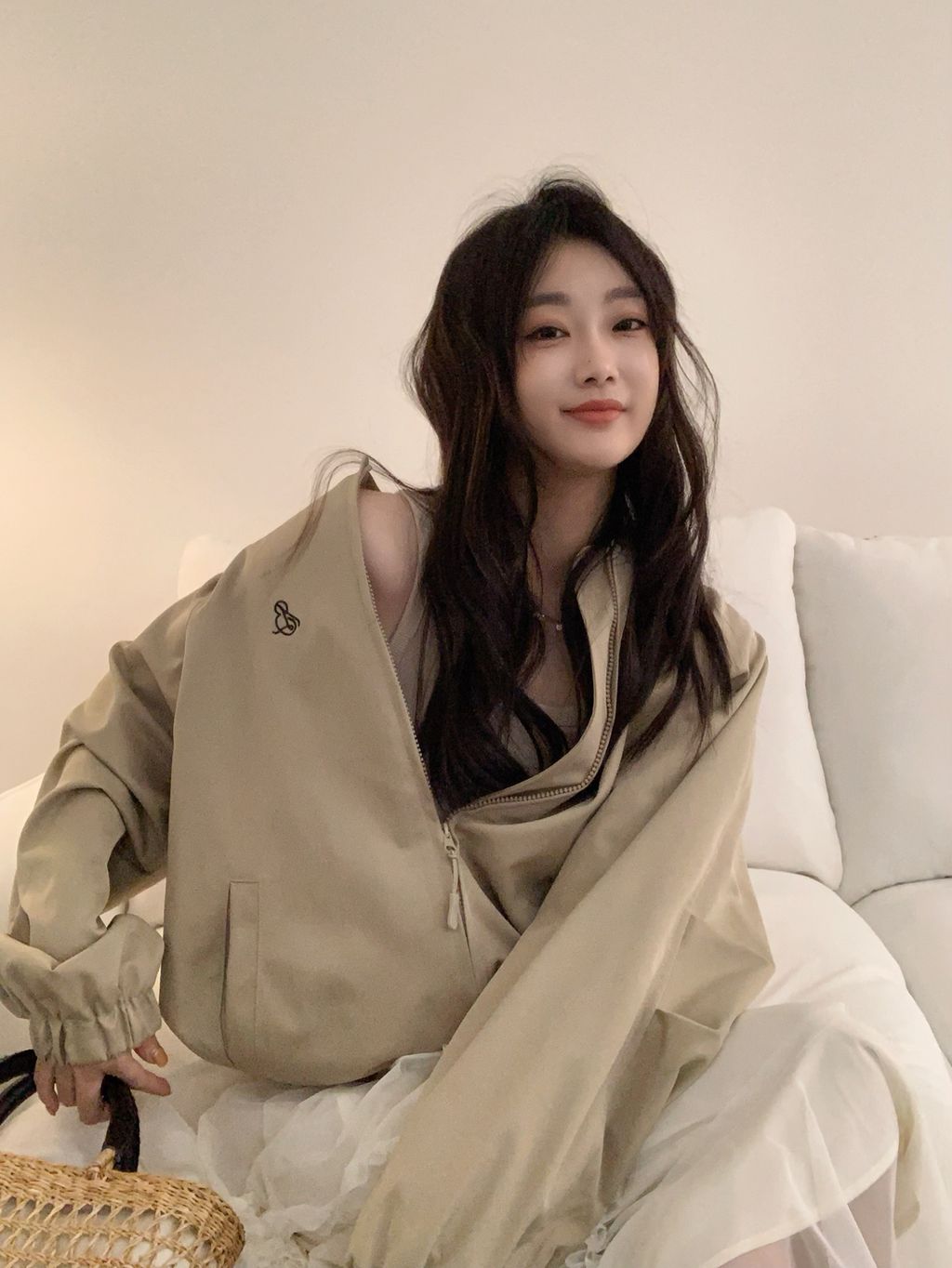 e88d92b703017103737352013e390085