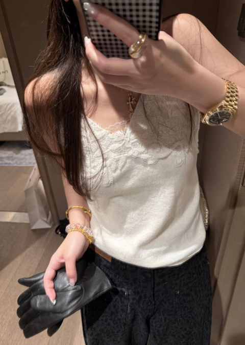 70ecb89f7ff624d804b00d2ebdb8d3a5