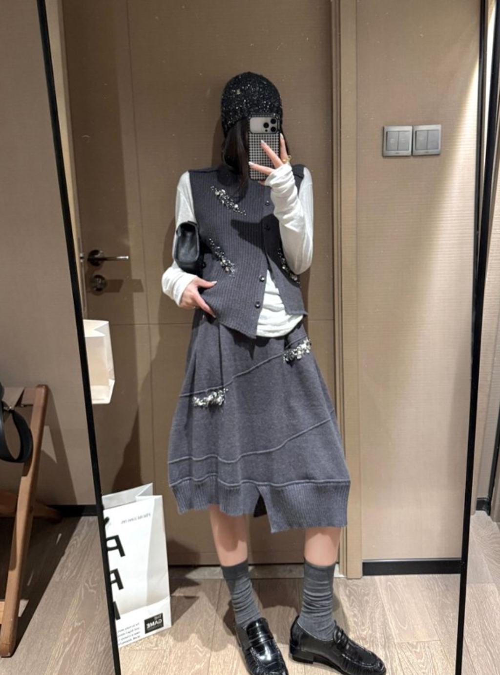 6b5e7727a0a1d42934a34b6712713987