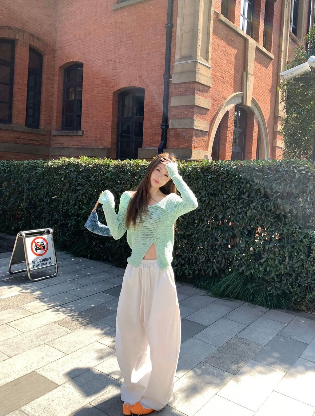 60ba8891c99ea9a0b0e826b356e7c4fb