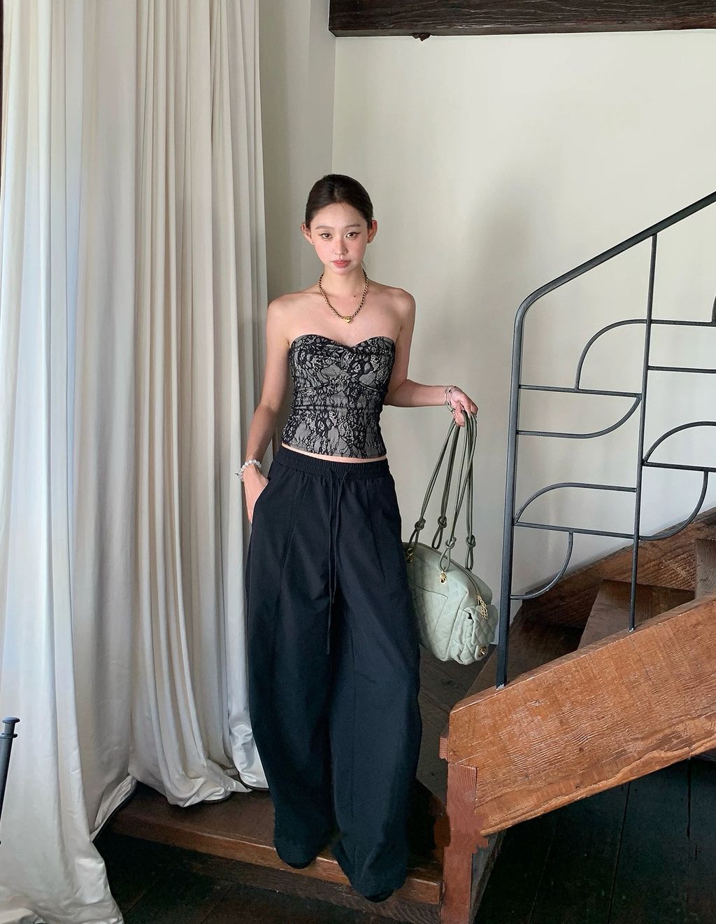 f692508e4fedbc187c6d29c70426513e