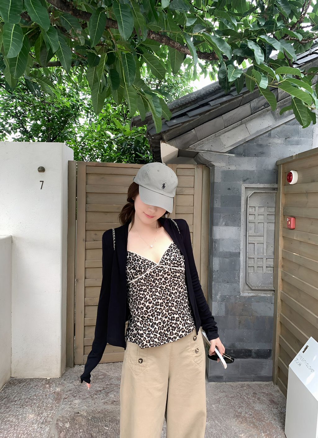 a663b185ebb4608c76c79ea965f8b95e