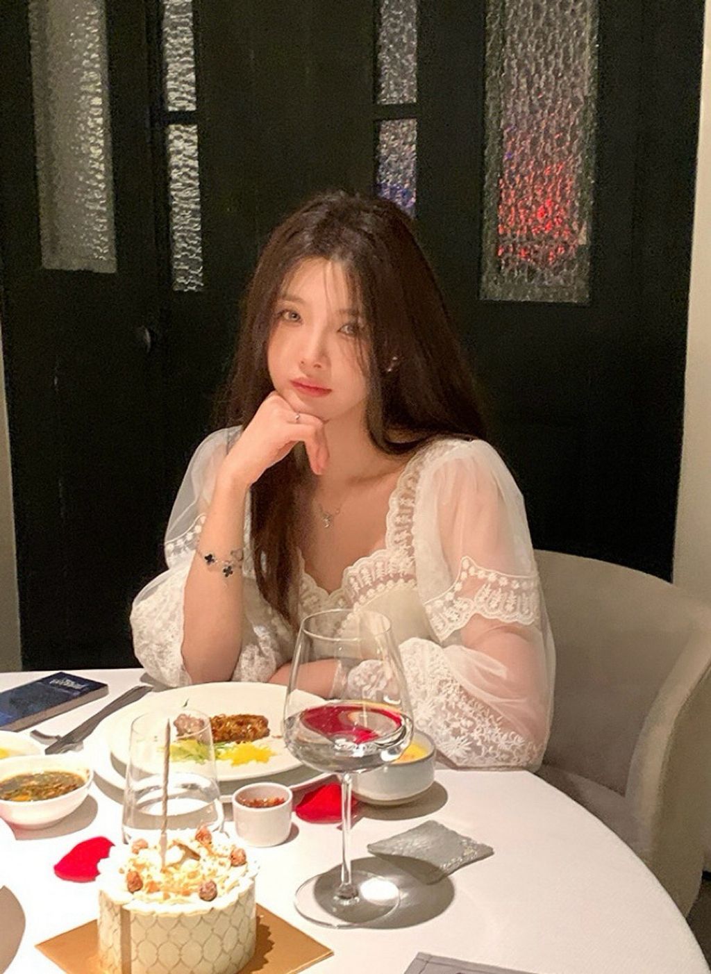 5b23c405ba2d90de3413c04bb11f9c24