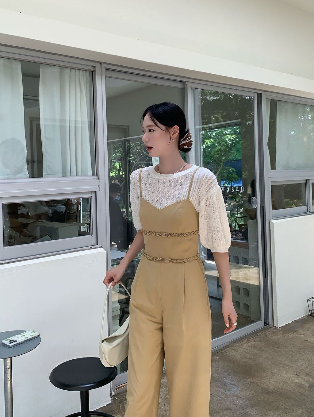 31561a0357fc15608f6aef197968b5ec