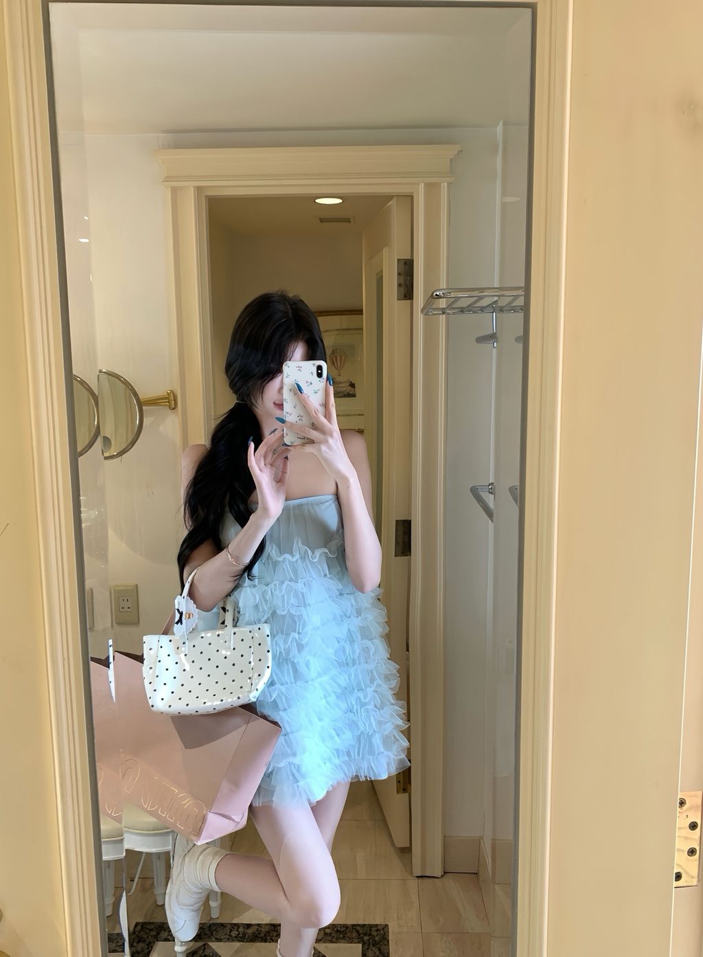 ff0a5c593f22b8356420bdcaddecfb4f