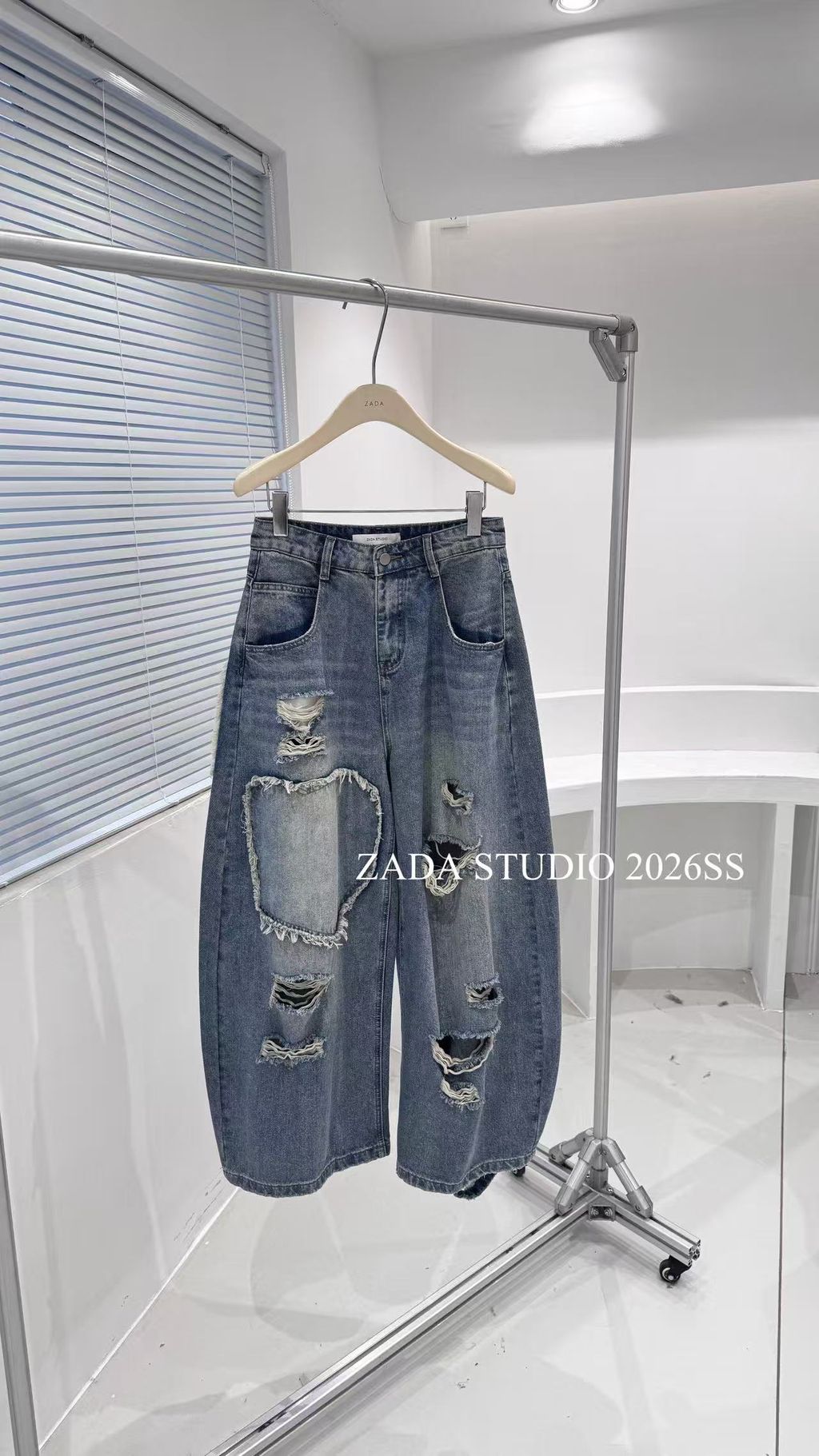 67b9fdc9718ee4e06a0815f1c7ae6818