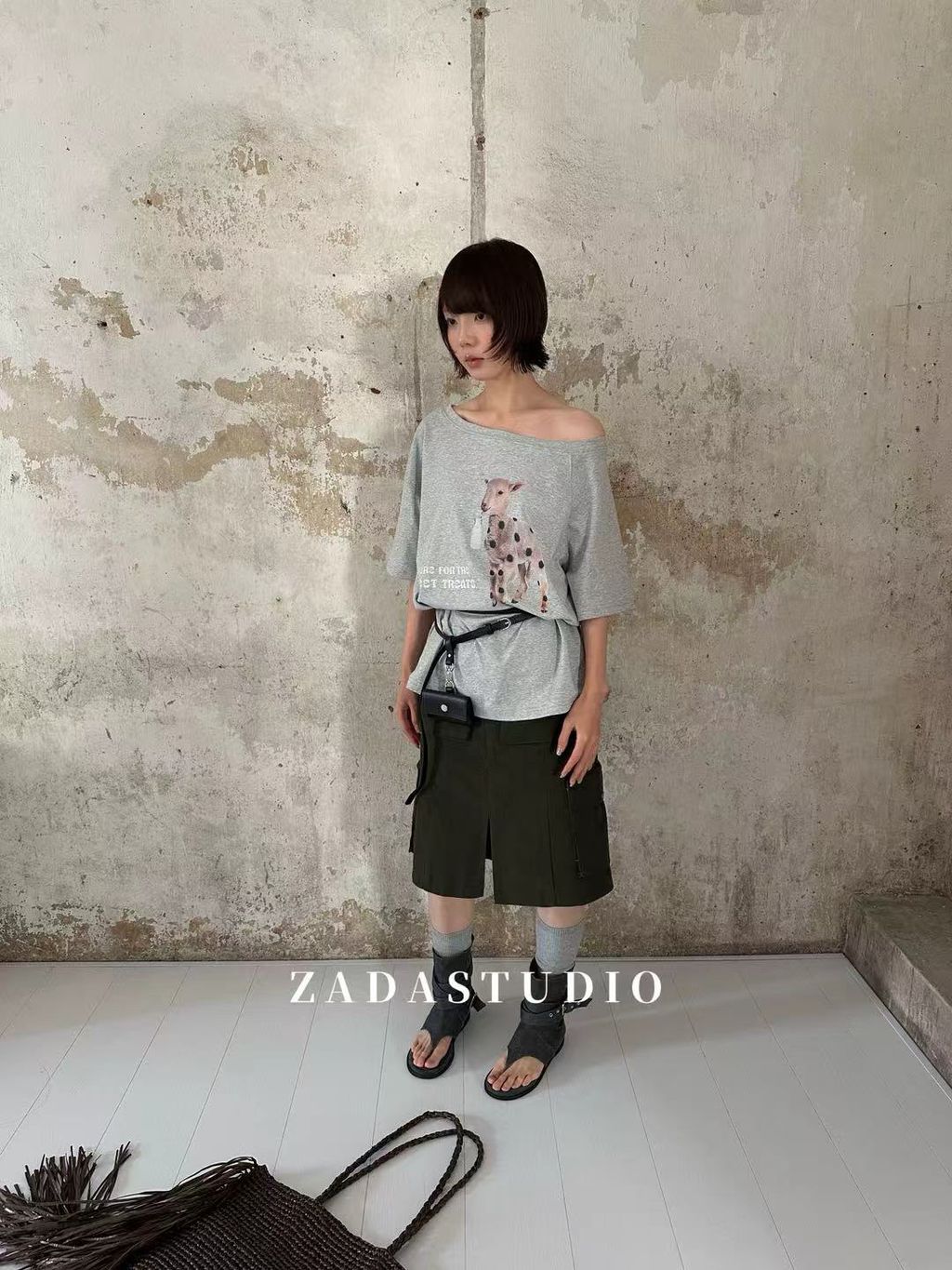 c36caa805c462e081a77b53051d4e2e8