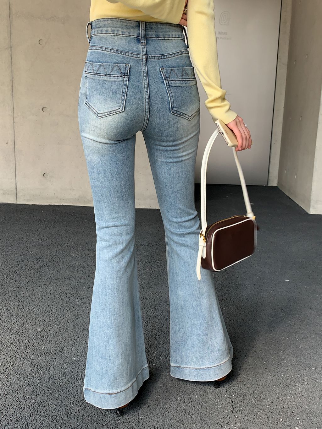 4be863a5bb95fa4ed293e7d420ca72e2