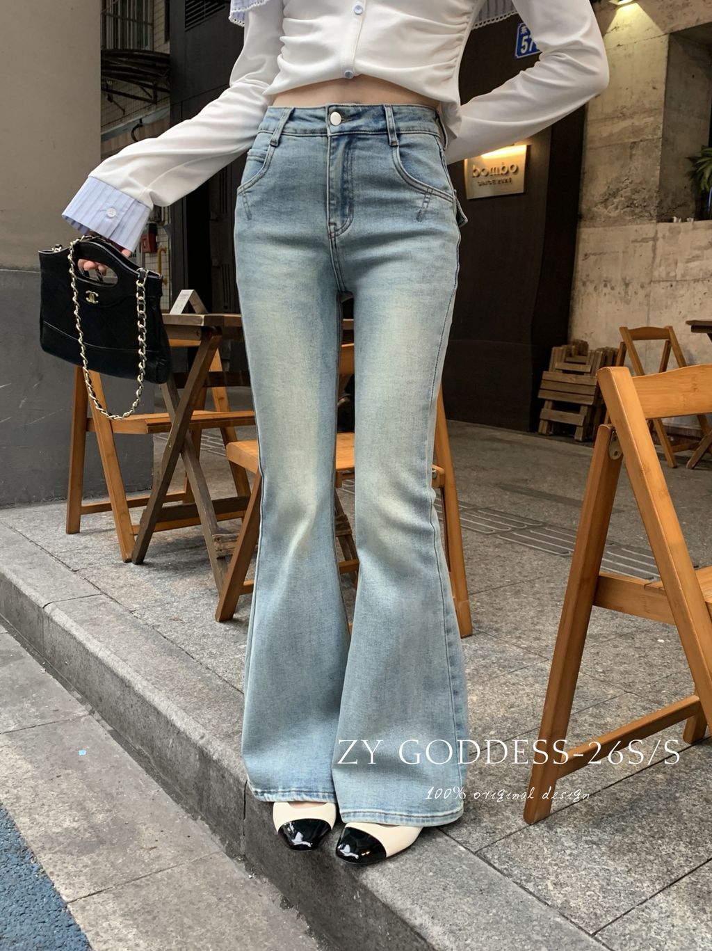 4d0124ed72ae57a2b255e83709306a18