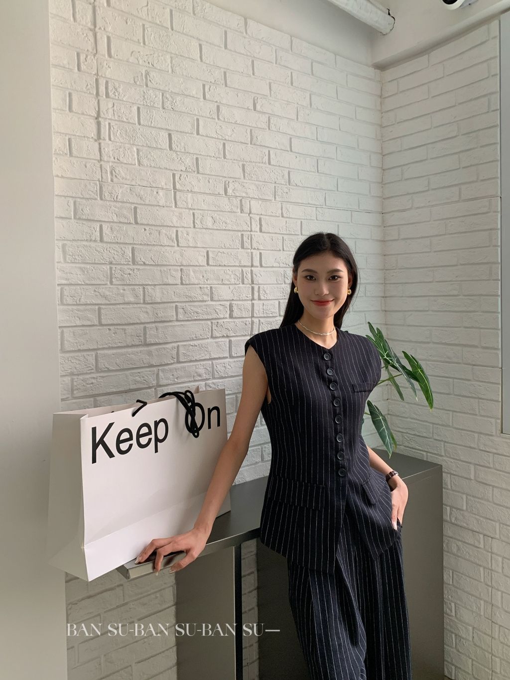 46acb1f4d66dd956a62a27b16672254b