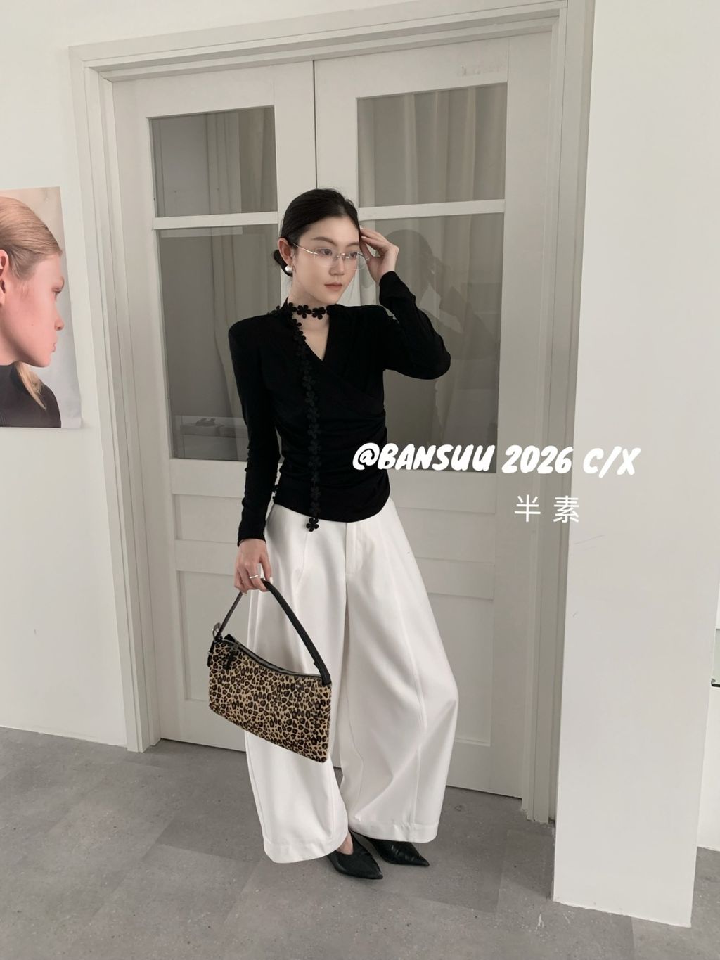 8382d0ba328f5845e776eeb240e9756a