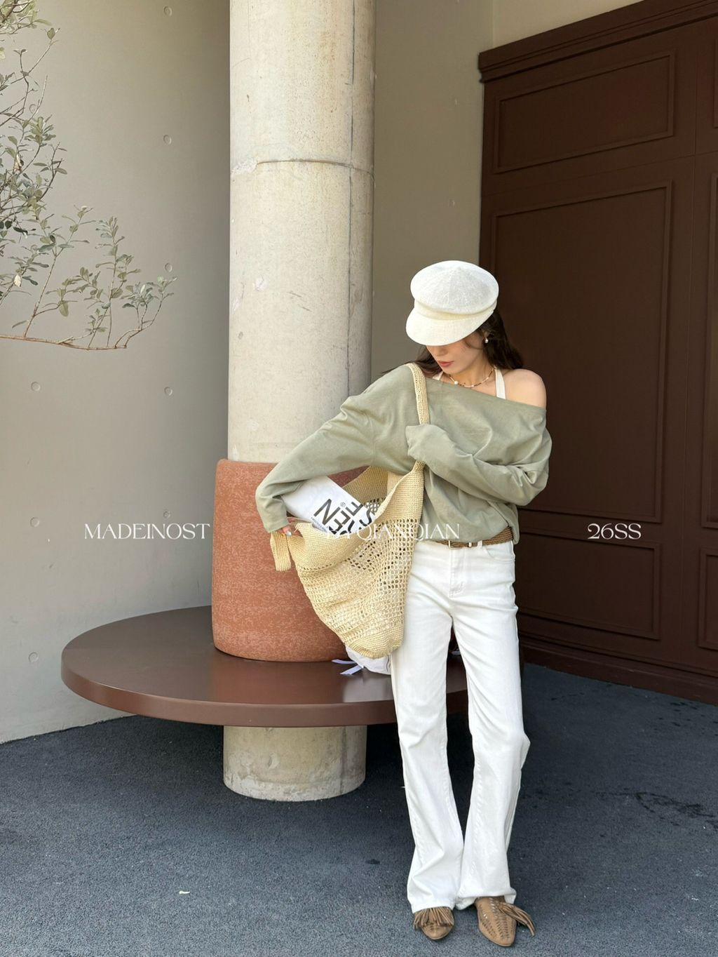 ff4d595a81428690a47bee56584024d5