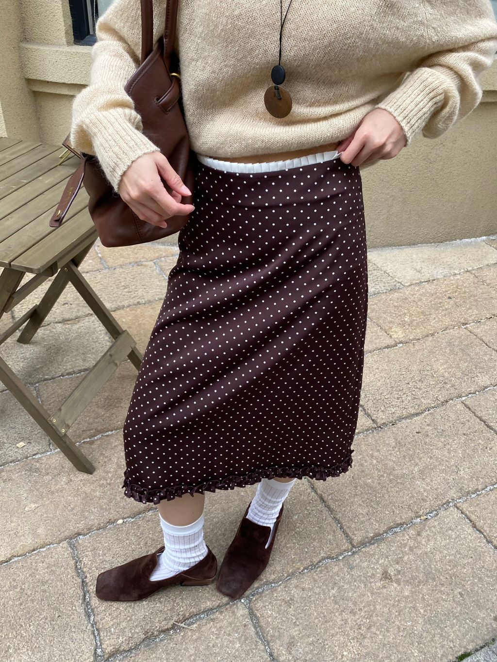 98cb9de422779367a72f58aabc3e1ea7