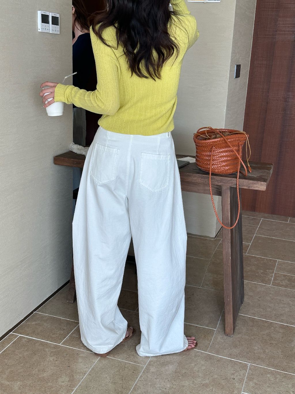 6116c611184a9282e77ad093790976ff