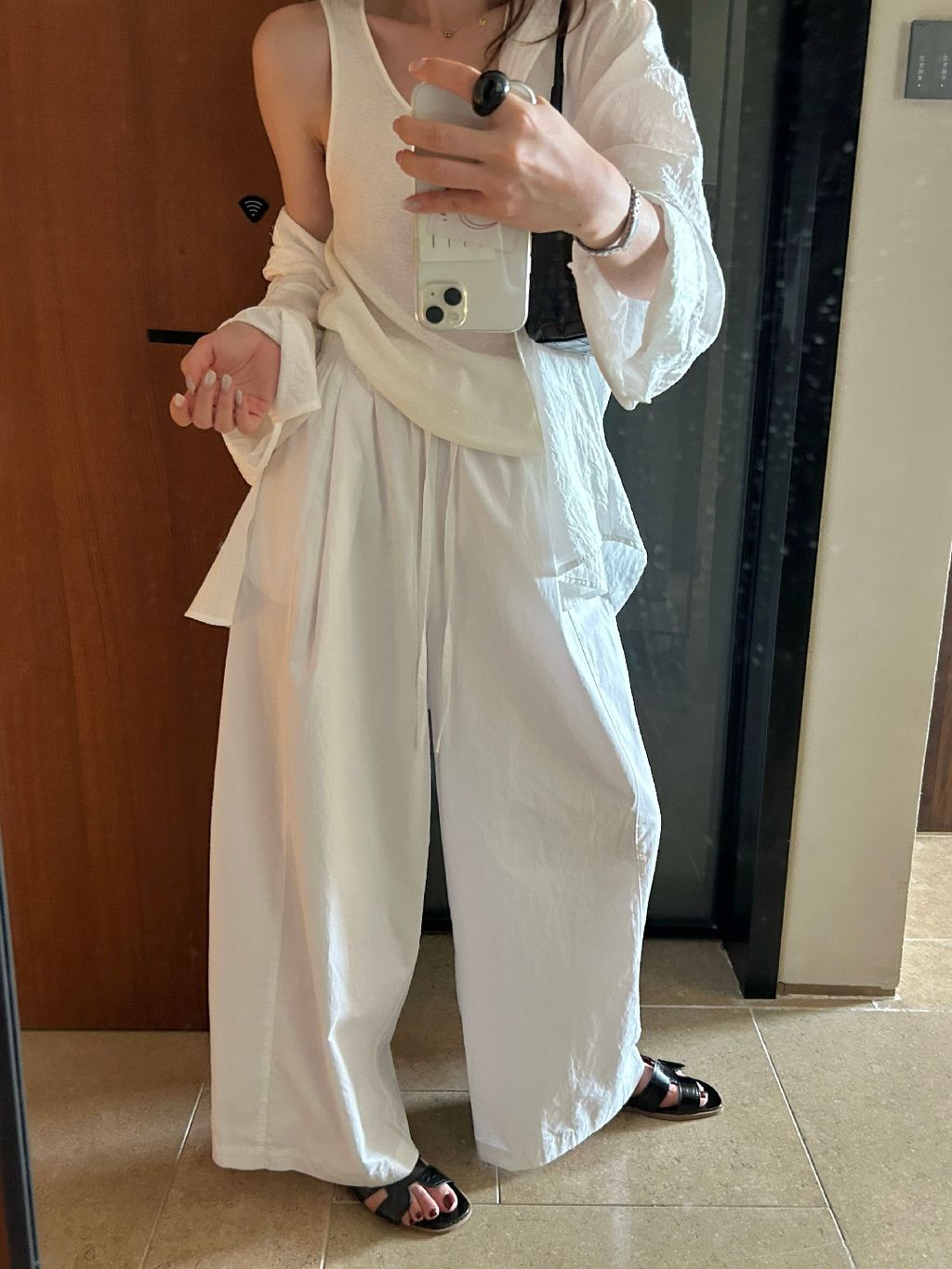 ef75aed24cfdaee3e8eb8ff0c11e7ddf