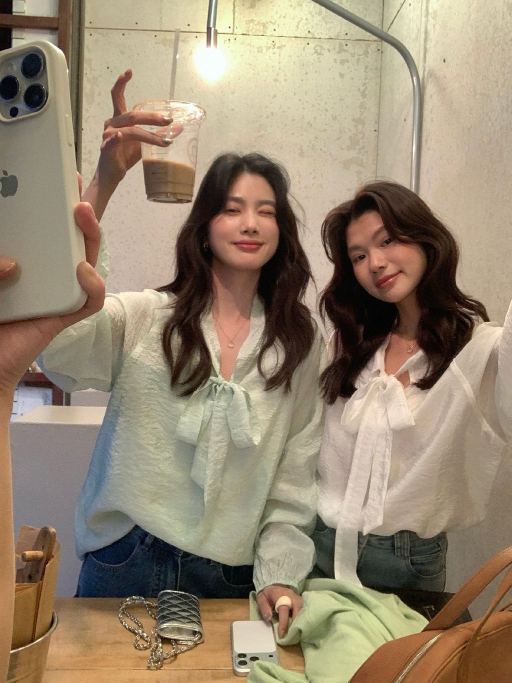 33fbd8c1848d0814a80b3b14ef78ee68