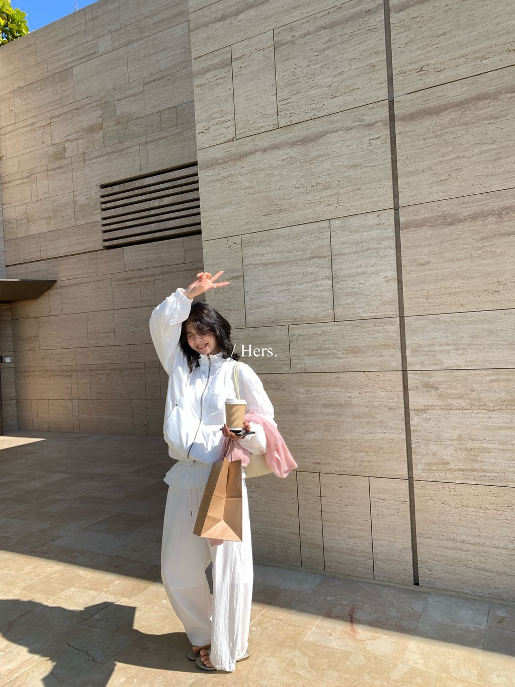 85b36a6ece904bde51933cc4ad4007e7