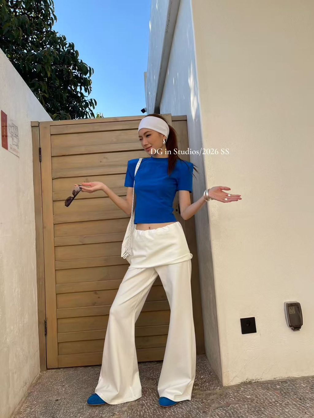 fe1c1a98c3327cf4b4b15ace3f1ca80f