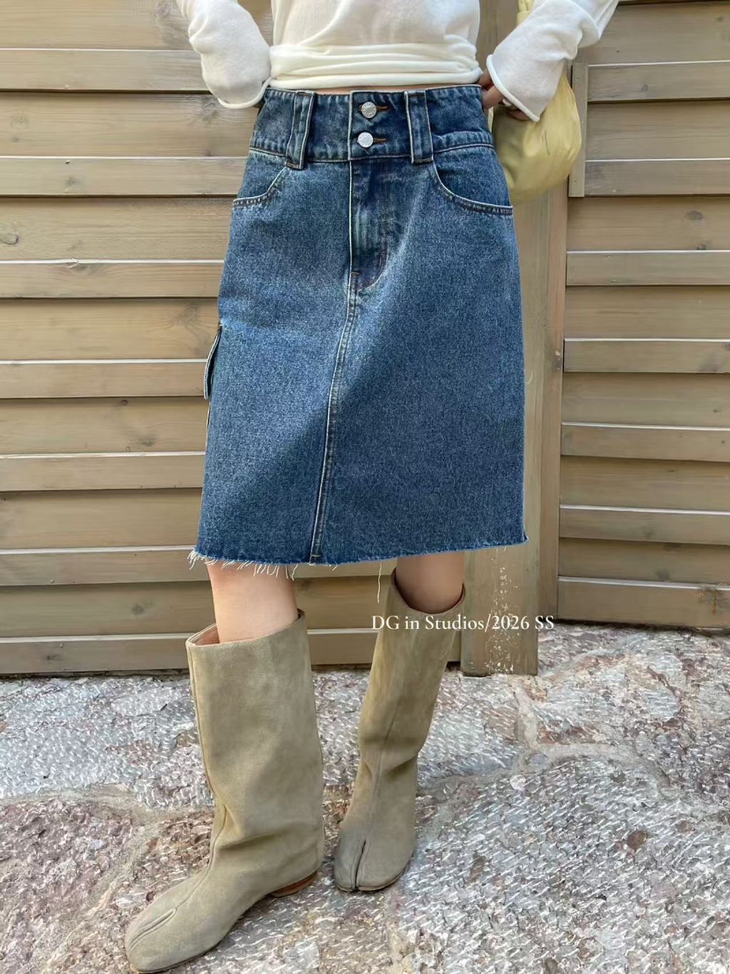 3319dee682a8db46c36acc847bed8e85