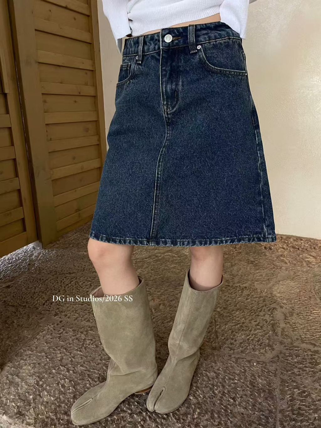 19610d0c618833fc4a9abf8c3f7ea596