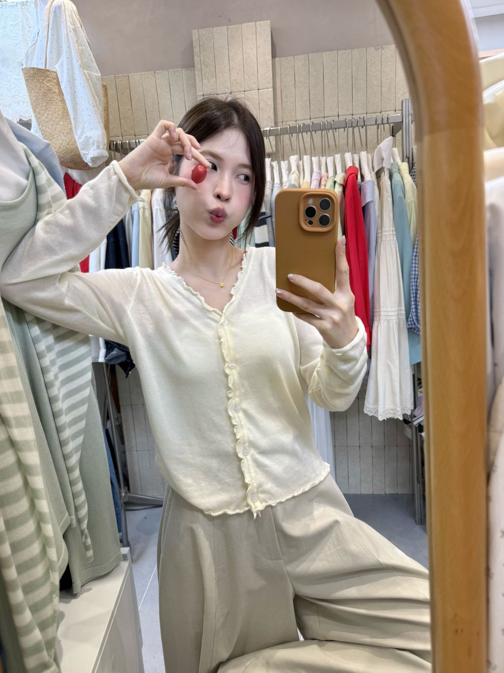 f4fe8d12c246f6715cd4c290834075c5