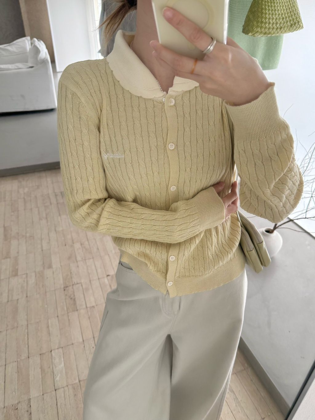 8373a197e143e352b500b46685bca28a