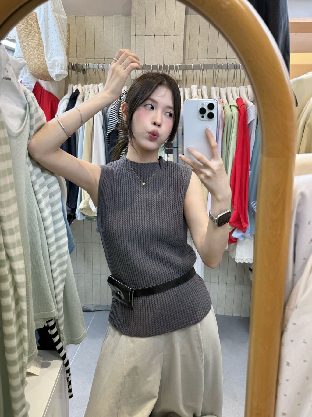 4bd8092bd7b972fe91e232832d79320b