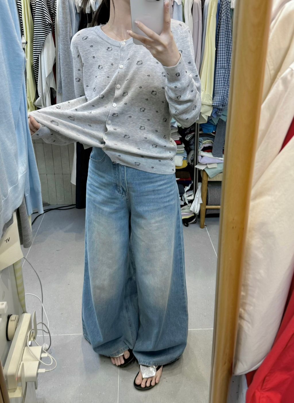 70dd18f5fcd8c10b12ca1bfe37fa7798